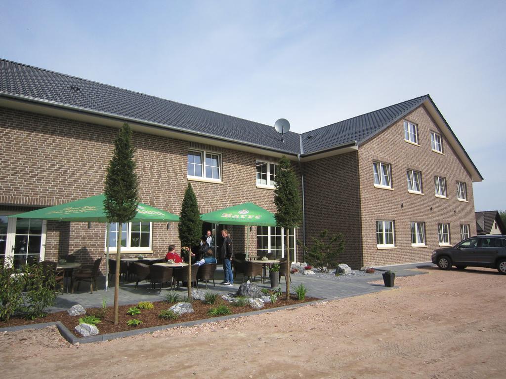 Landhotel Zum Gruenen Kranze Espelkamp-Mittwald Kültér fotó